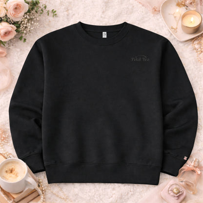 Petal Tea Crew Neck-Charcoal Embroidery